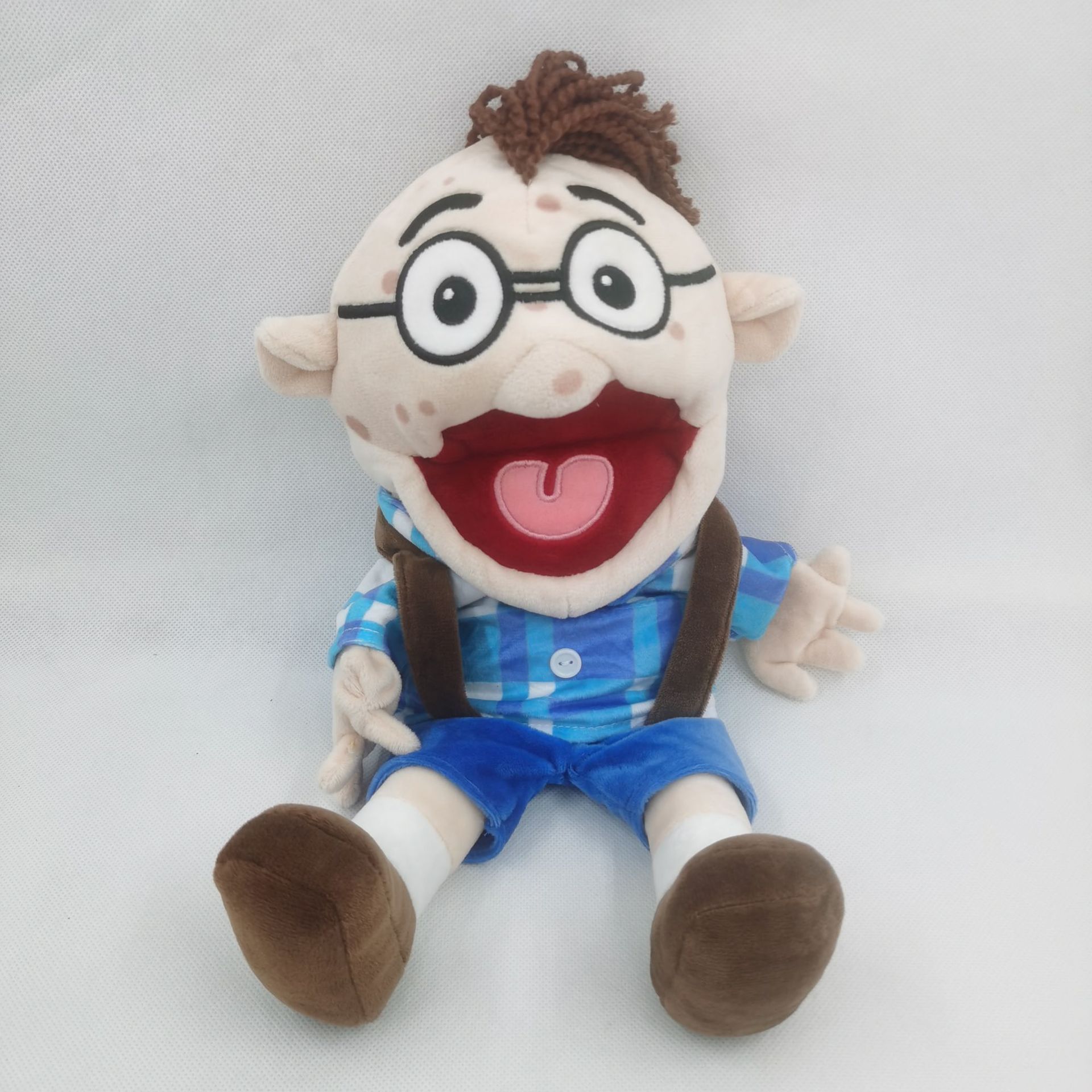 Cross-Border Jeff Hand Puppet in Stock Wholesale Funny Boy Plush Toy Puppet Amazon jeffy Finger Doll Doll. 