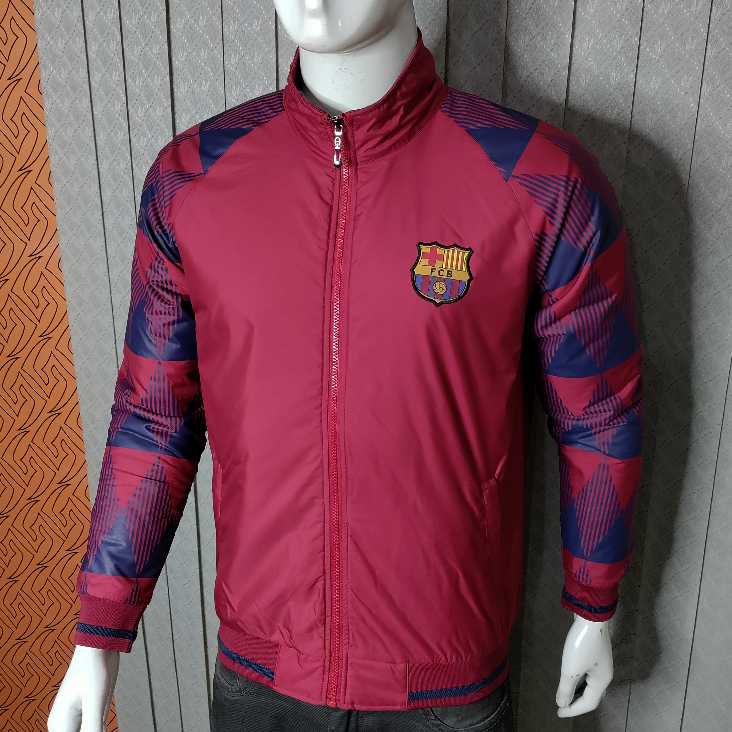 Barcelona Double part air proof jacket. 