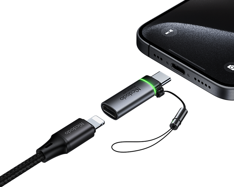 Mcdodo 60W OT-6010 Lightning to USB-C Auto Power Off Adapter. 