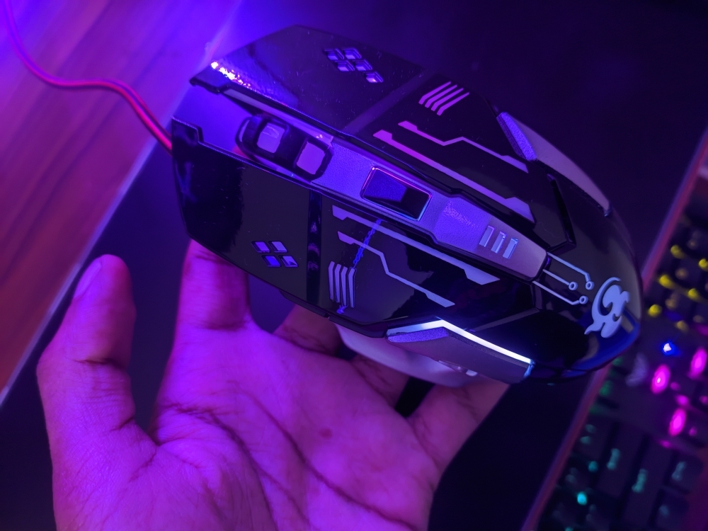 GAMING MOUSE T9 OPTICAL 3,200 DPI Adjustable Computer/Laptop Wired USB. 