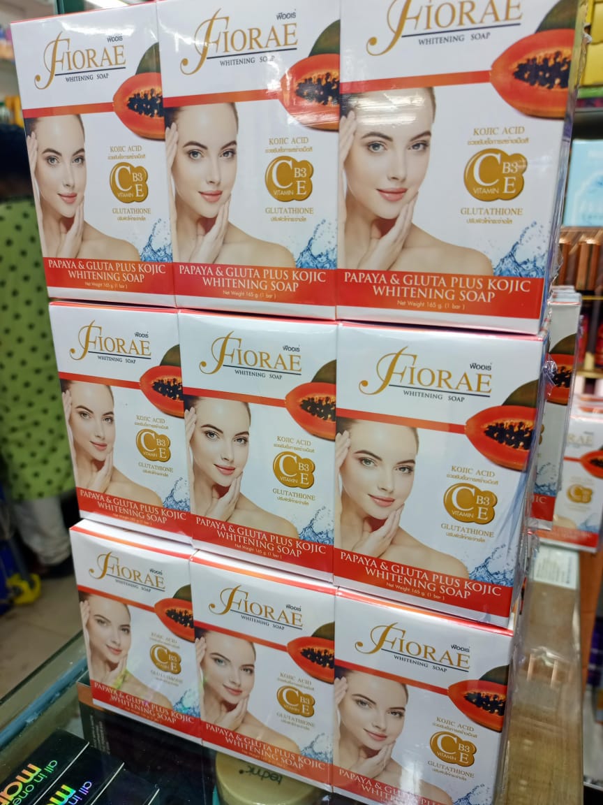 Fiorae Papaya & Gluta Plus Kojic Whitening Soap. 
