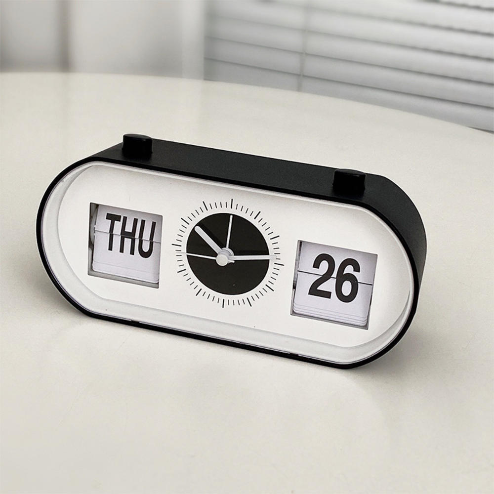 Desktop Vintage flip clock Unique Creative Vintage Mechanical alarm clock Flip mechanism Mechanical Desktop digital clock for Home decoration Office desk accessory Vintage enthusiasts Gift option Timekeeping. 