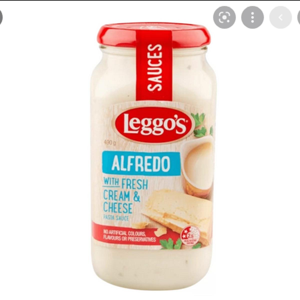 Alfredo with Fresh Cream and Cheese Pasta Sauce 490g
