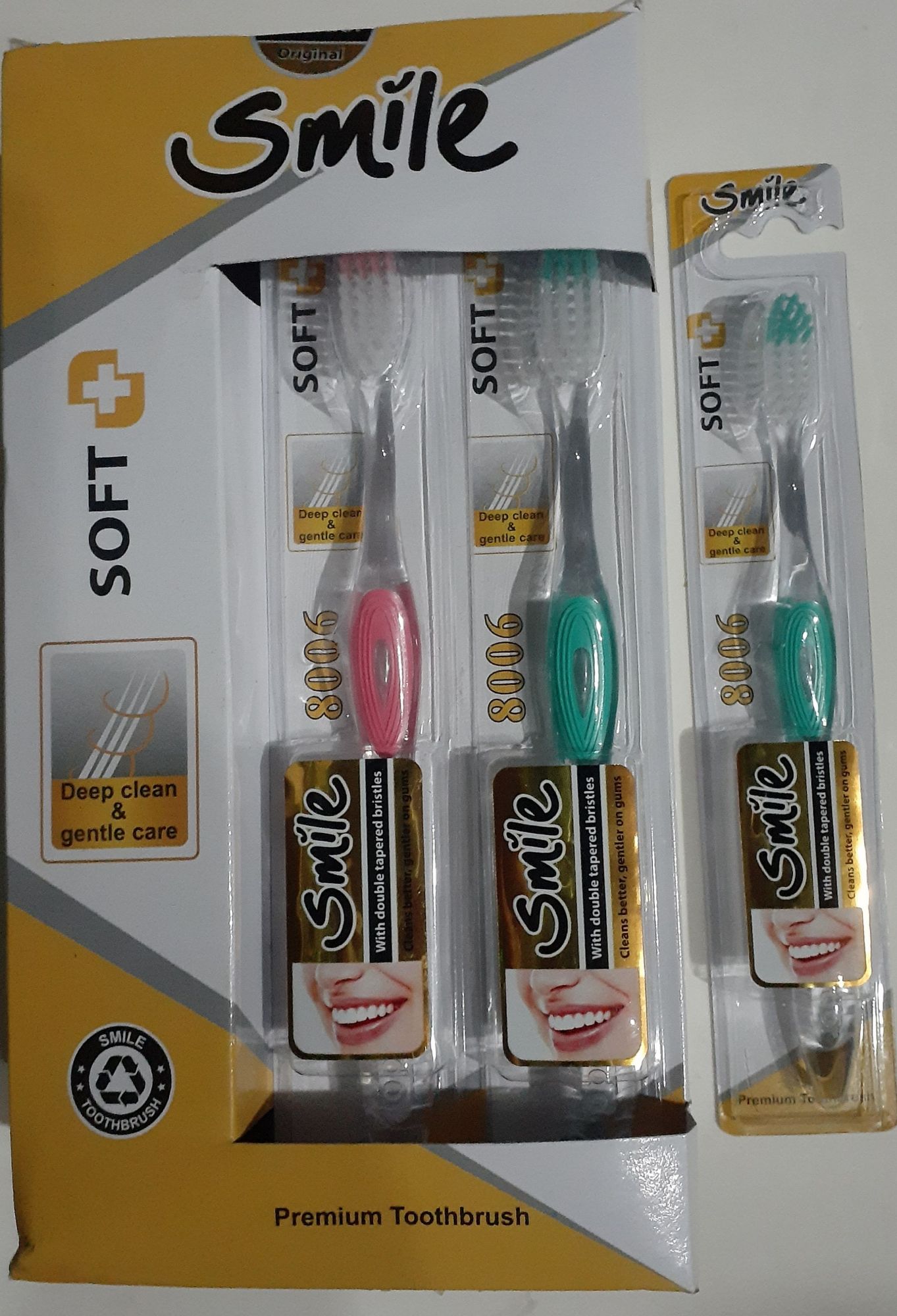 Matador Smile Soft Toothbrush Multicolour - 4 pcs.