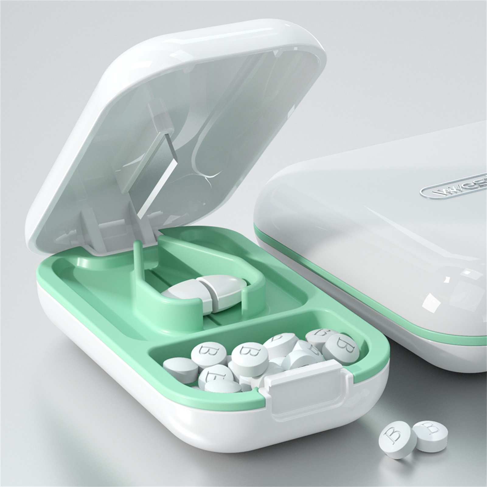 (New) L container Compt lightweight vitamin divider L cutter CAE. 