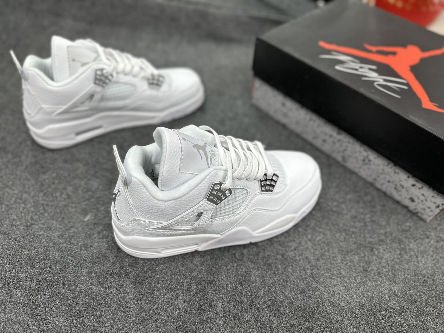 Men's Running shoe air-4 white sneakers