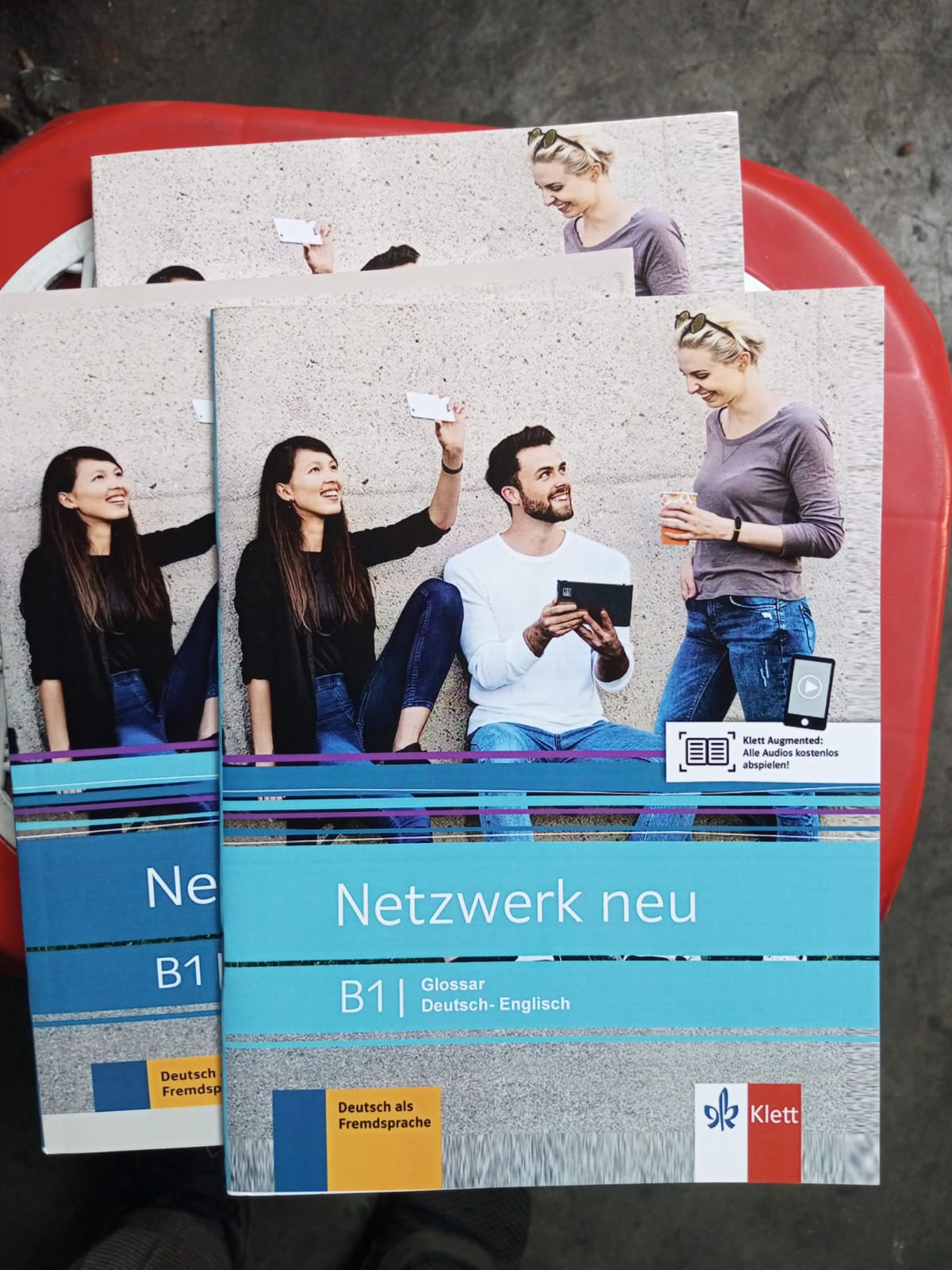 Netzwerk Neu B1 ( KURSBUCH + UBUNGSBUCH+ GlOSSAR ) (Set Of 3 Books ) German Language-Black white Print. 