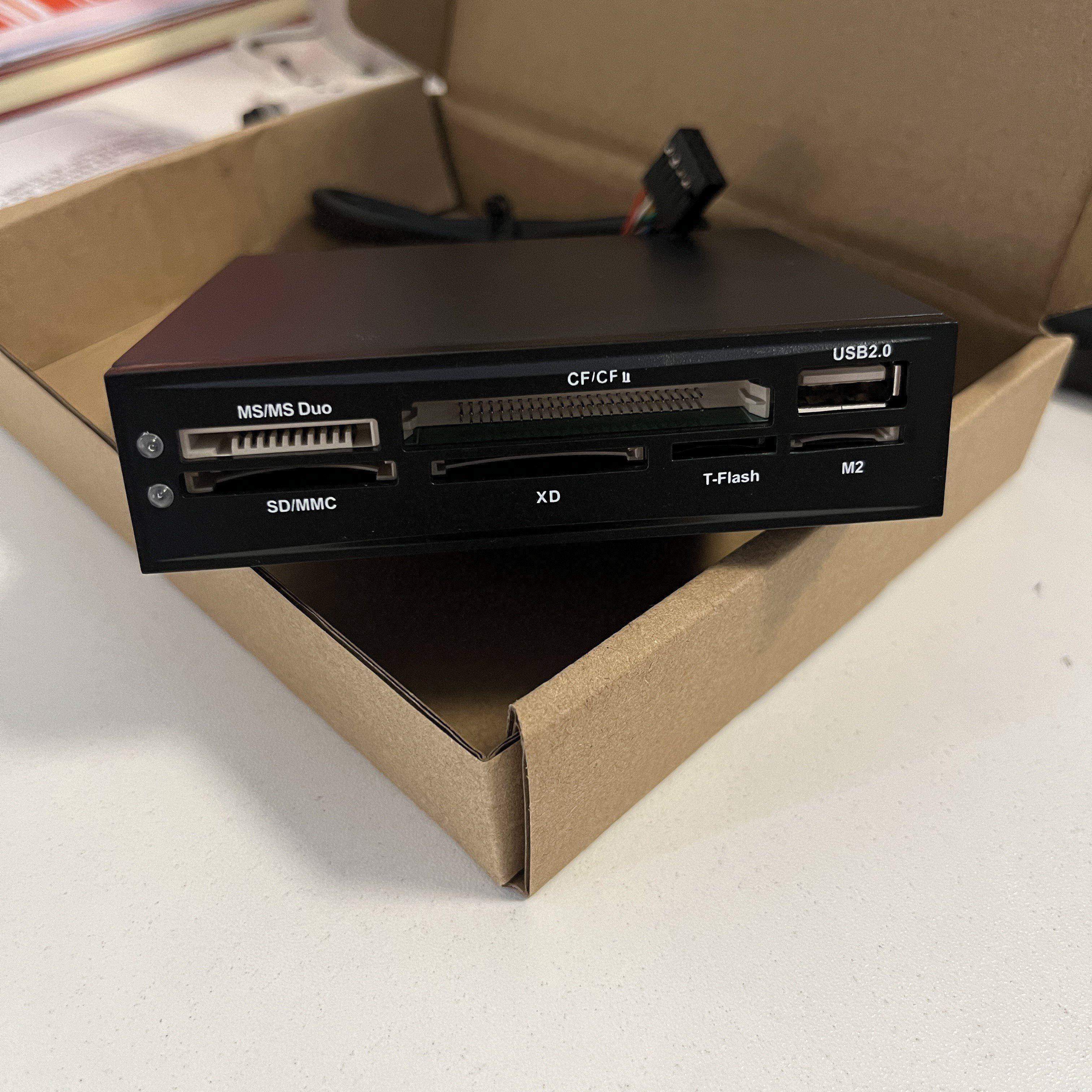 Onefavor 2.5 3.5 Built-in All-in-one Card Reader Multimedia USB 3.0 Support CF/CF II TF XD SD/MMC MS Cards Card Reader