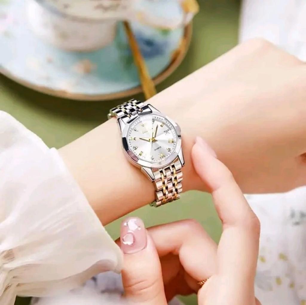 Olevs 9931 new luxury fashion waterproof stainless steel imported quartz movement Ladies wrist-Black