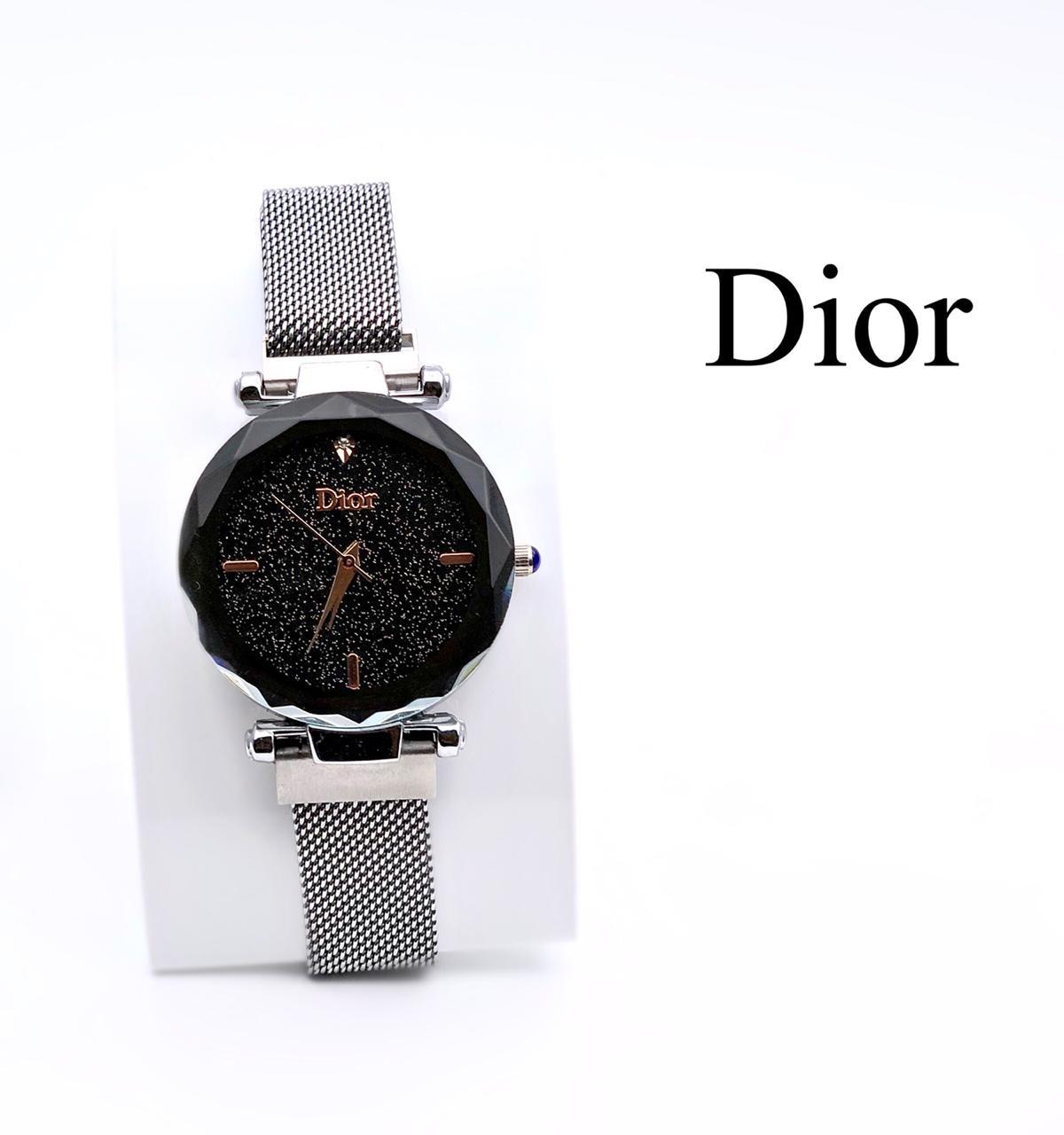 Dior watch magnetic outlet strap