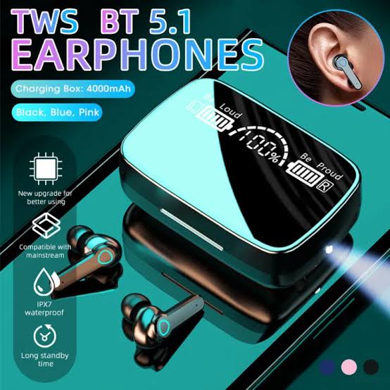 M19 TWS Wireless Bluetooth 5.1 Earbuds with LED Display Touch Control Noise Reduction Microphone Flashlight and Power Bank. 
