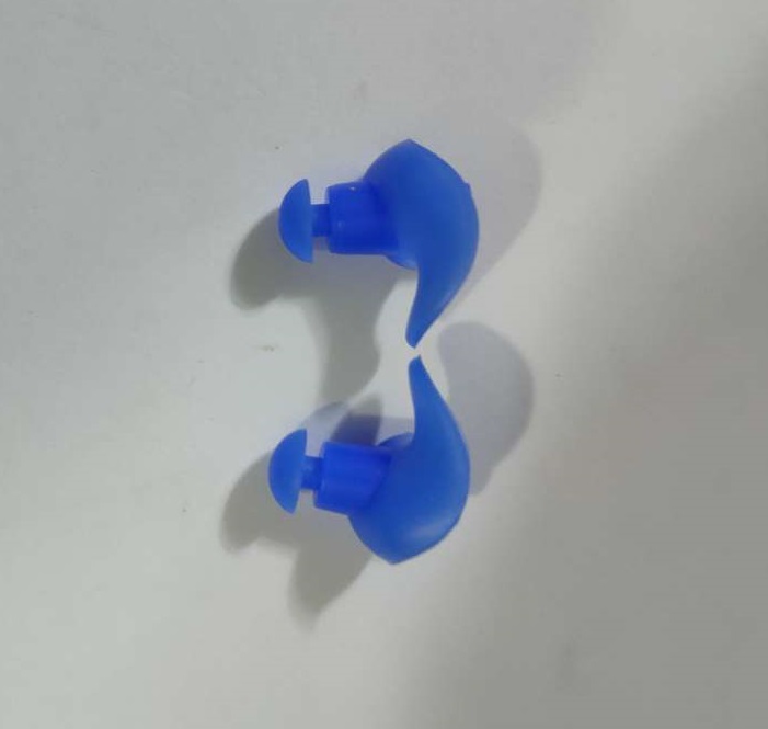 1 Pair Soft And Comfortable Ear Plugs for Sleeping Silicone Noise Reduction Earplug. 