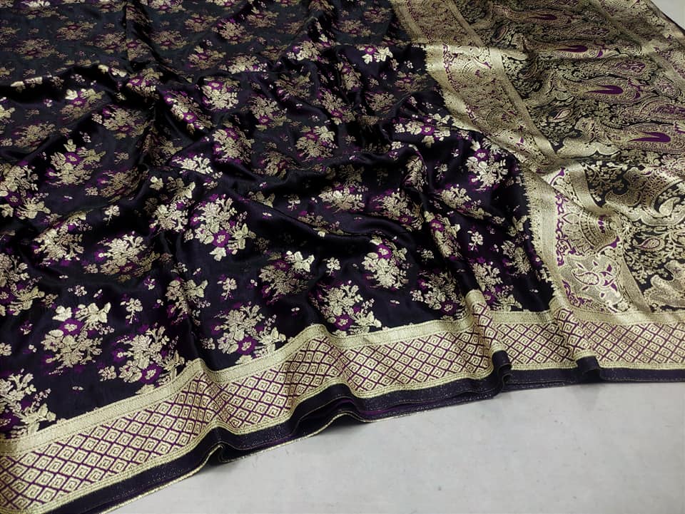 অরিজিনাল ইন্ডিয়ান TANABANA সিল্ক শাড়ী  ১৪ হাত শাড়ী রানিং ব্লাউজ পিস আছে. 