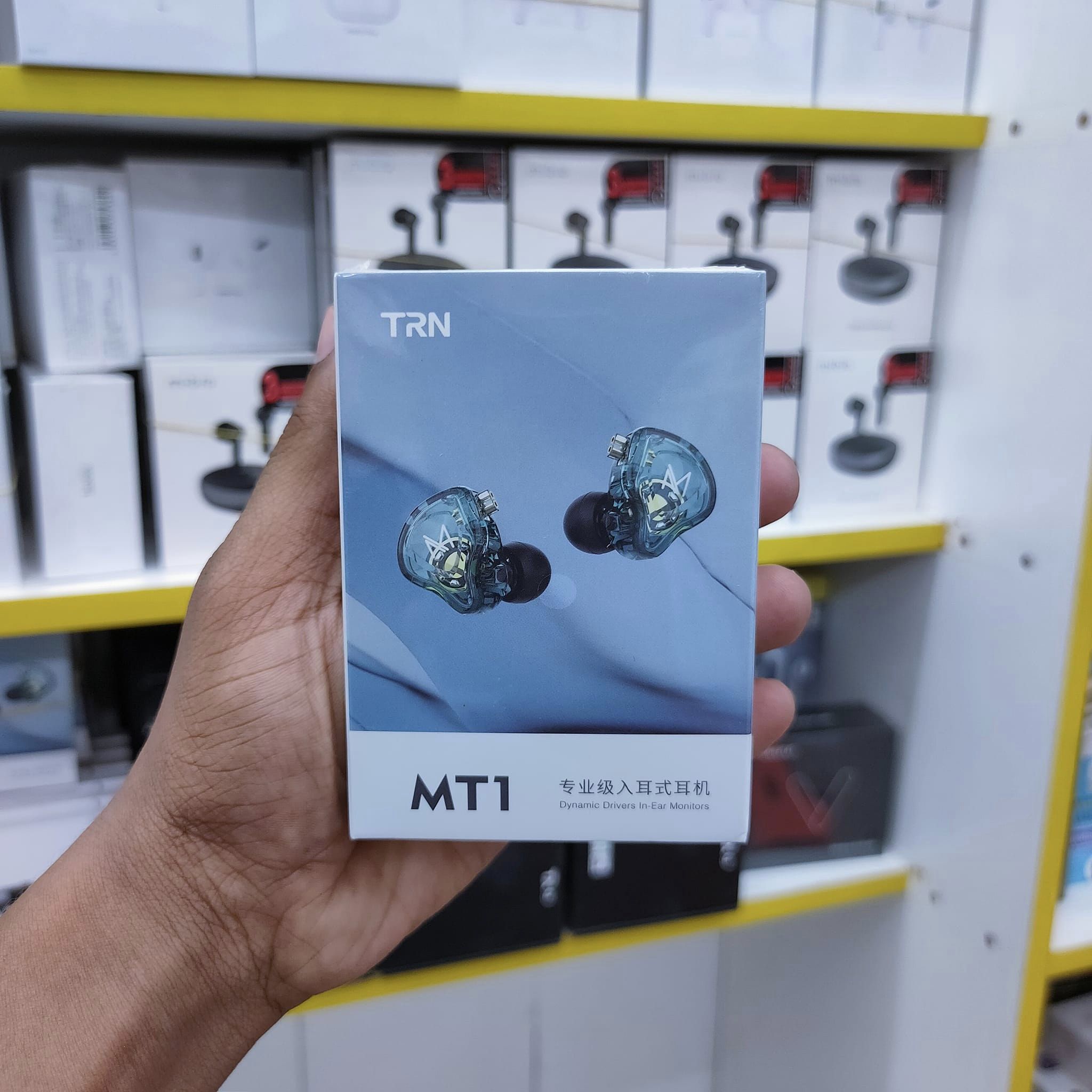 TRN MT1 Dynamic Driver Earphone. 