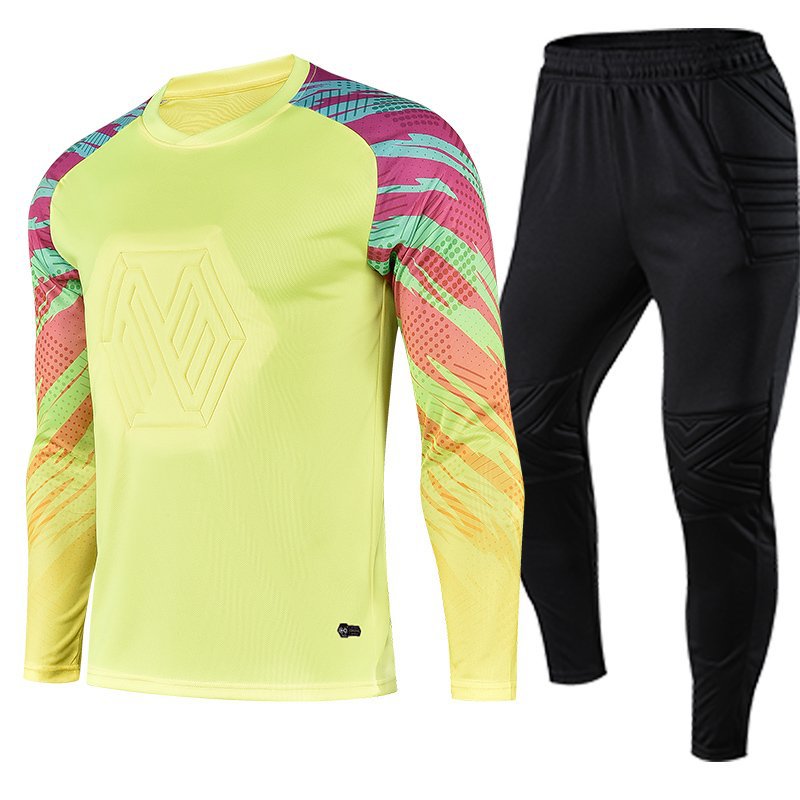 keeper form, football goalkeeper jersey, equipped with children and adults with the same anti-collision cushion, sho-absorbing goalkeeper set. 