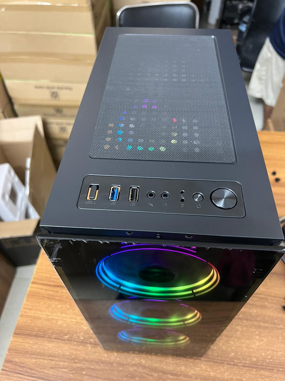 GAME POWER  RGB GAMING CASE 4 RGB FAN. 