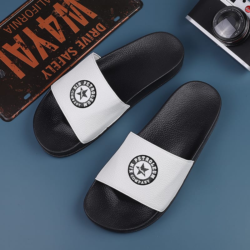 Indispensable-Quality Black And White Color KIN PETROLEUM Lightweight Slide Slipper For Men S27. 
