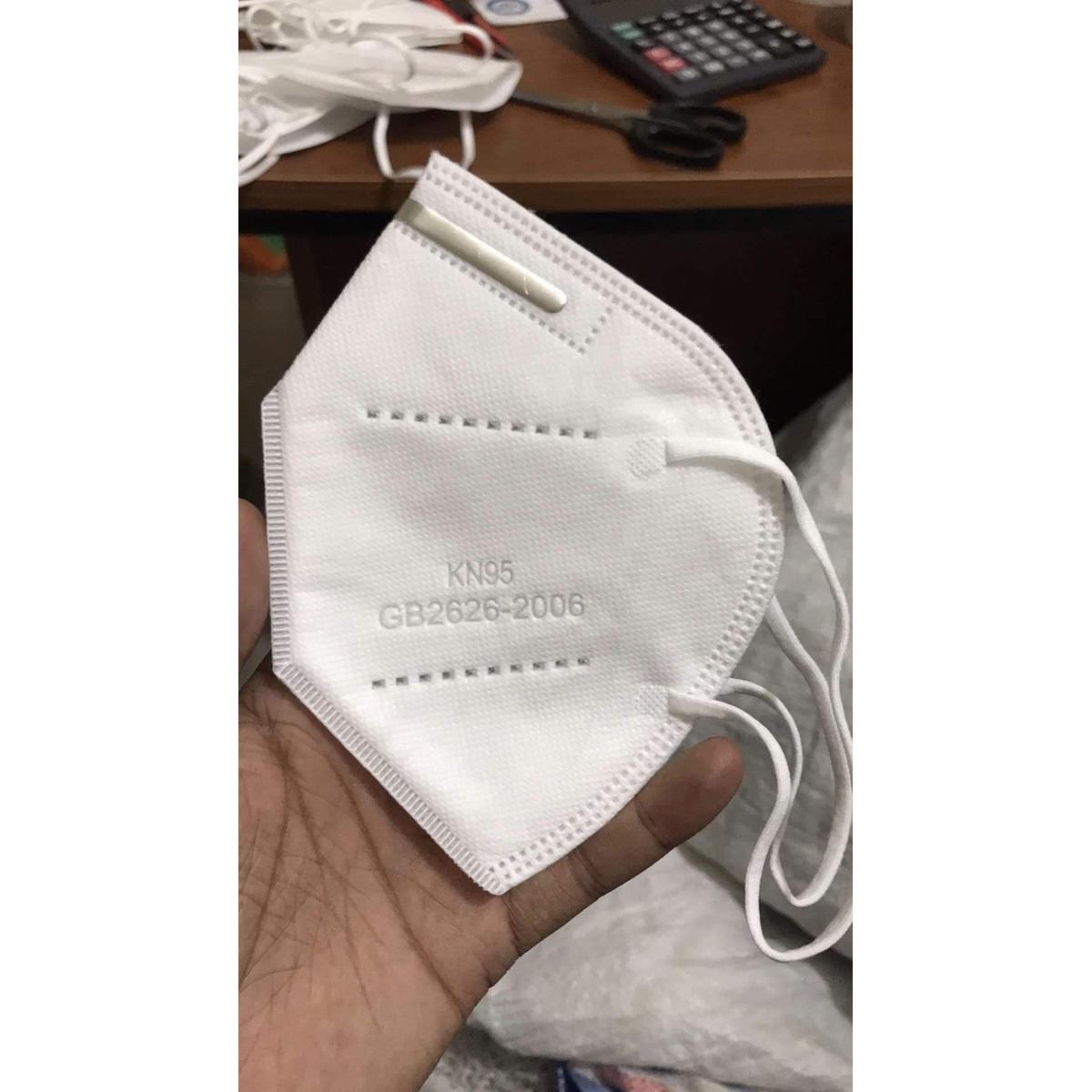 C-F KN95 Face Mask FFP2 10 pcs (1 BOX)