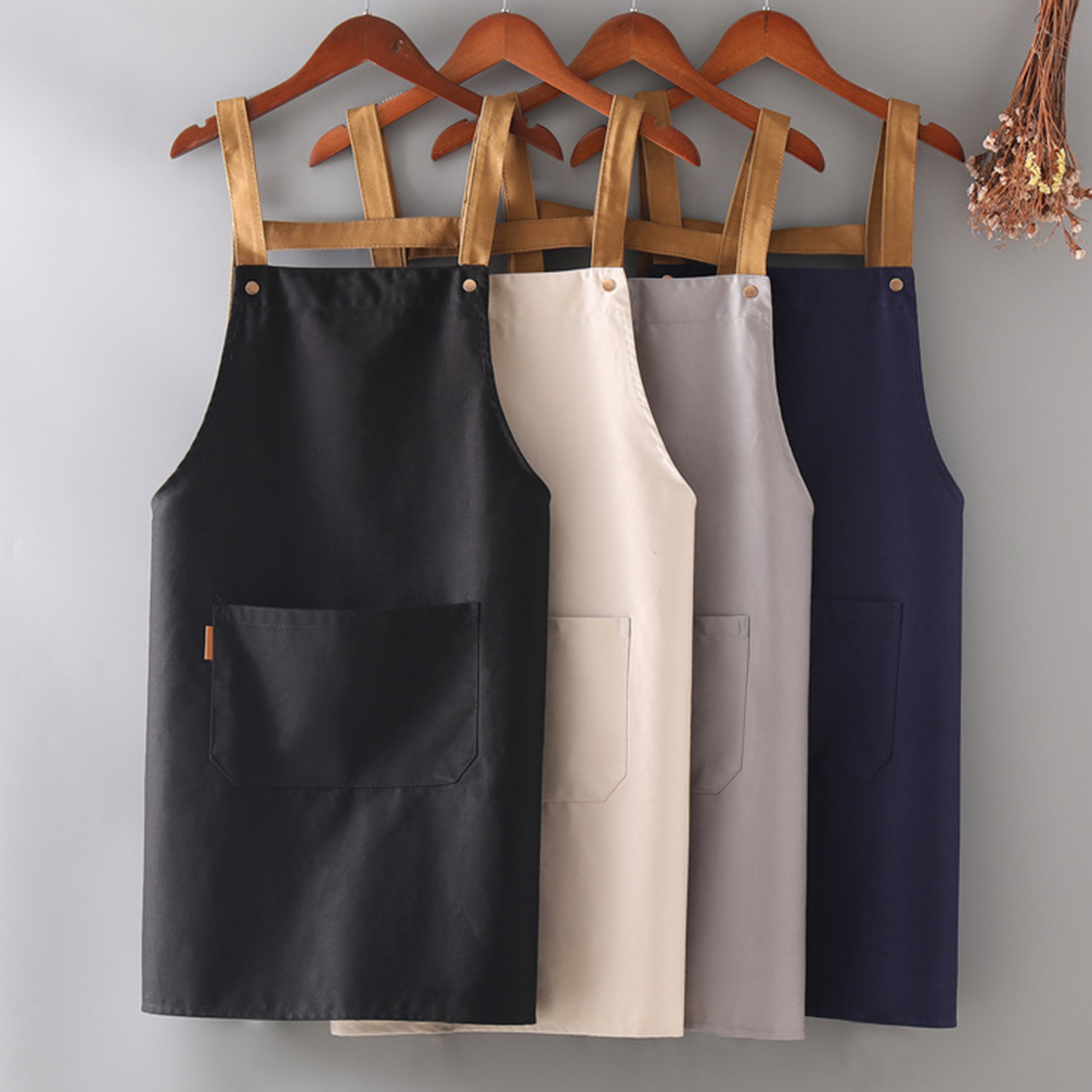 Unisex Apron Multi-purpose Oil-proof Thickened Pocket Style Baking Pinafore. 