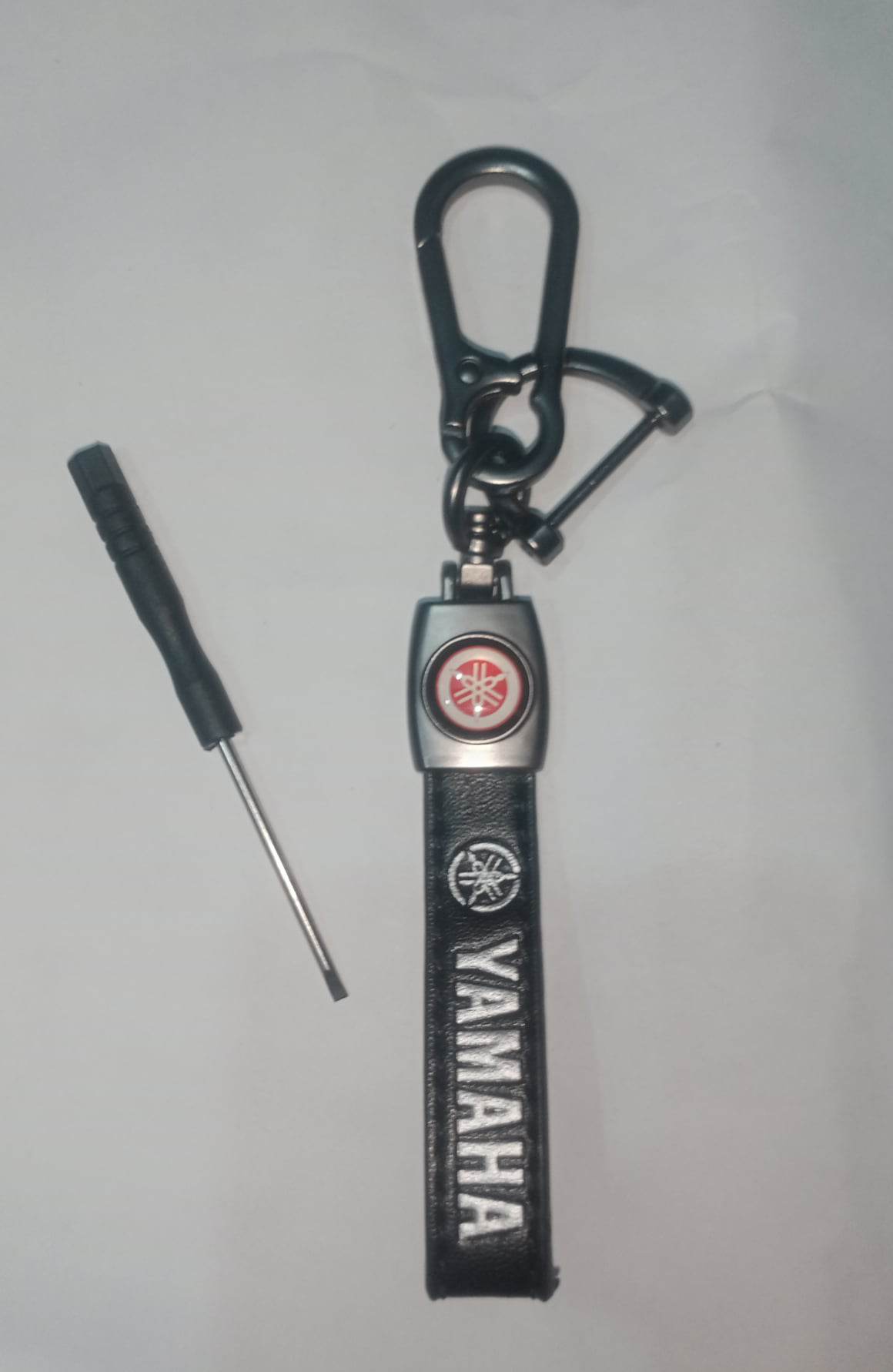 Yamaha Keychains Black Leather Hook Key Chain - Key Ring - À¦Šà¦¾À¦¬À¦¿À¦° À¦°À¦¿À¦‚ - চাবির রিং. 