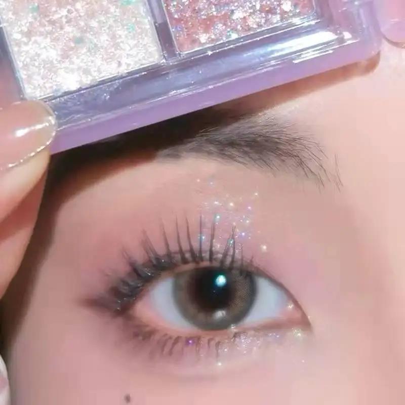 Four-color Eyeshadow Palette Glitter Sequins low-saturation Purple Grey Brown Matte Pearlescent Earthy Eye Shadow Pallete Makeup. 