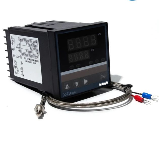 Output 0-1300C REX C-700 PID Temperature Controller Dual LED Display with K Type Thermocouple. 