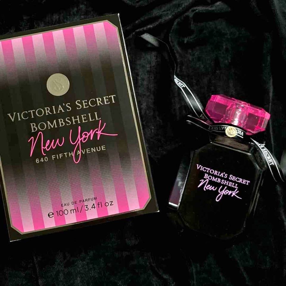 640 Fifth Avenue Victoria Secret Bombshell New York Reviews Nước