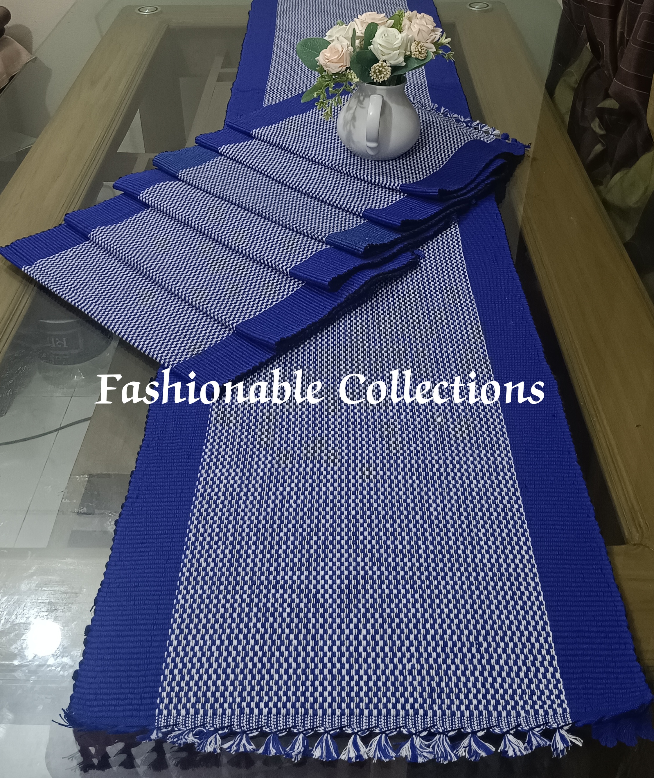 Table Runner With 6 Plate Mat