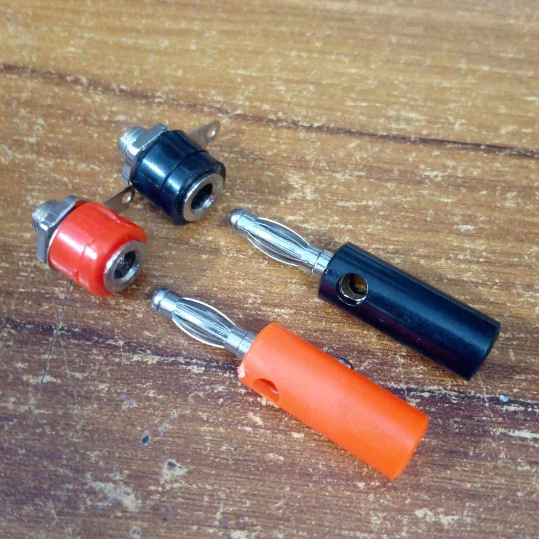 1Pair- MALE FEMALE Banana PLUG SOCKET 4mm Lantern Head RED & BLACK Plug Socket Screw Terminal Cables Connector