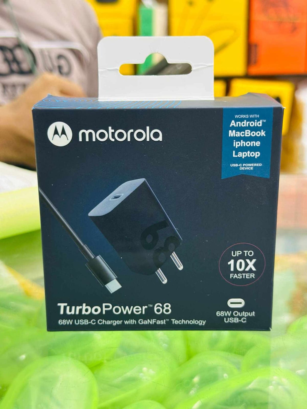 Motorola 68 Watt Universal Dual Port Charger- USB-PD. 