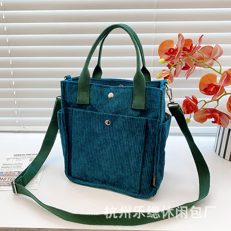 Women's ag Corduroy ew Small Square ag orean Insta ag Cross border Foreign rade rend andbag Single Shoulder iagonal ag. 
