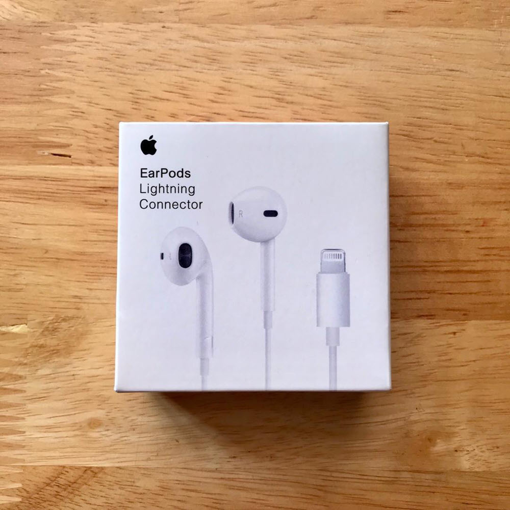 Apple Earpods With Lightning Cable Connector For Iphone Headphones