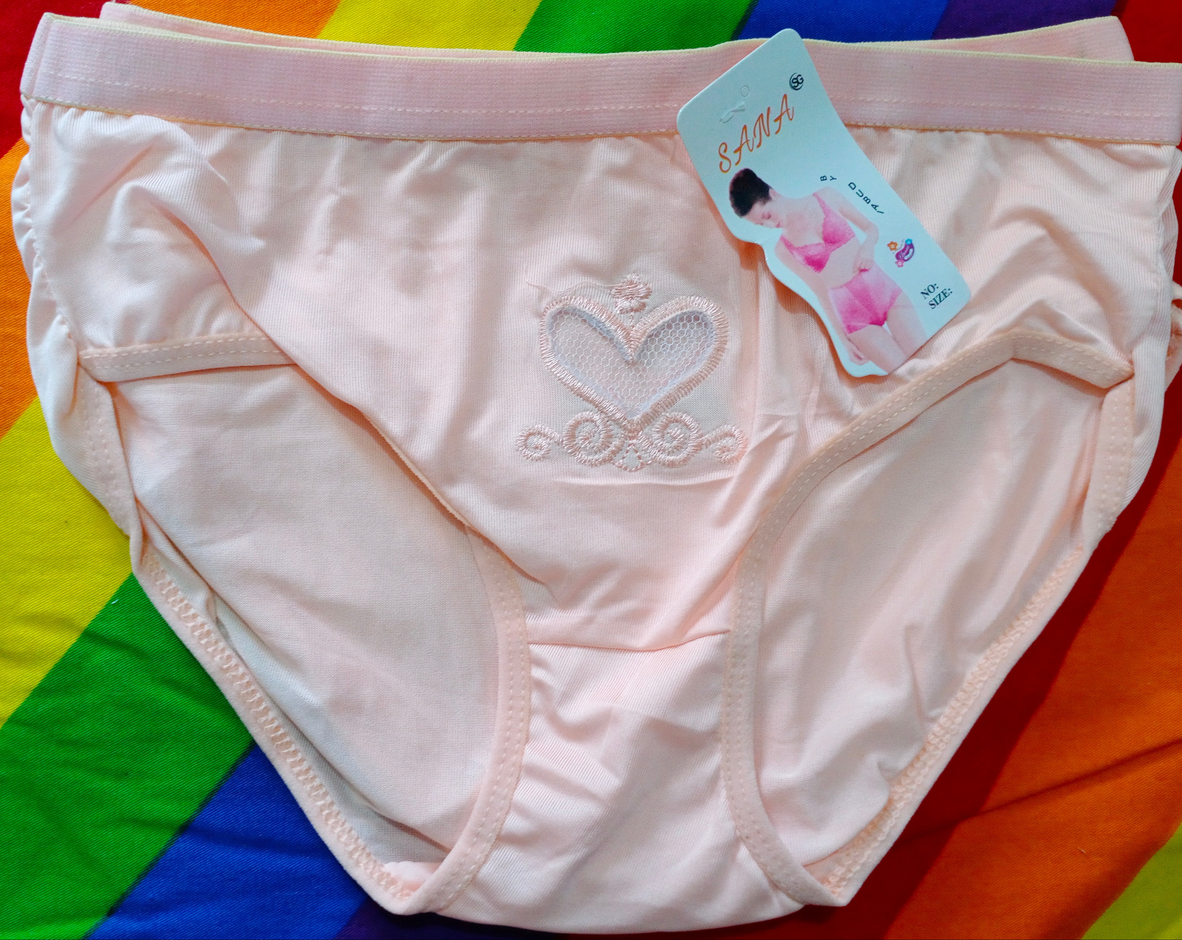 Rus porno videosi, rus qizlari ishtirokida