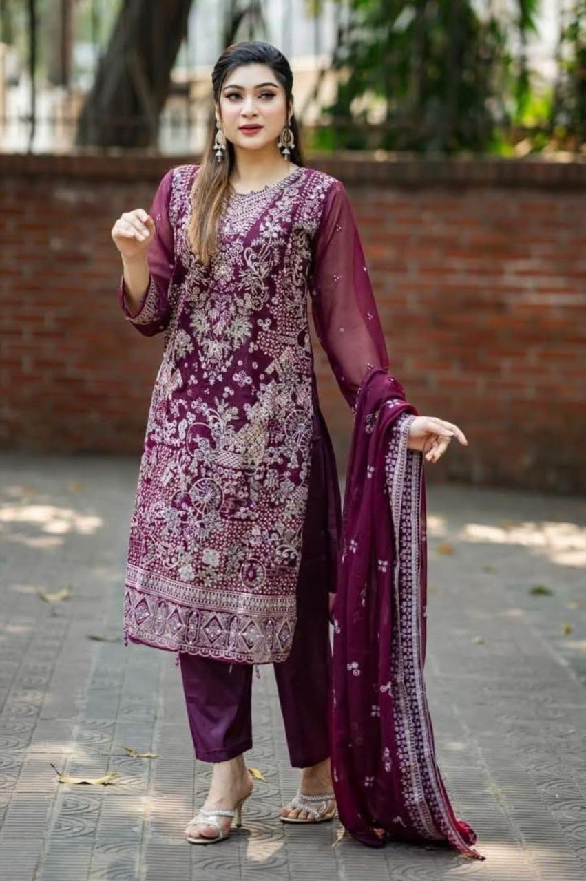 থ্রীপিস