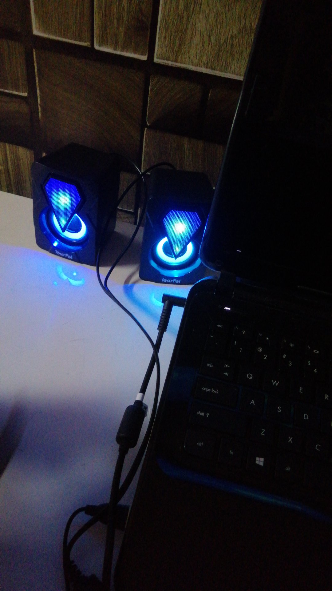E-1046 Rgb Gaming Speaker For Pc Laptop - Elevate Gaming Experience With Immersive Sound Of E-1046 Rgb Gaming Speaker. 