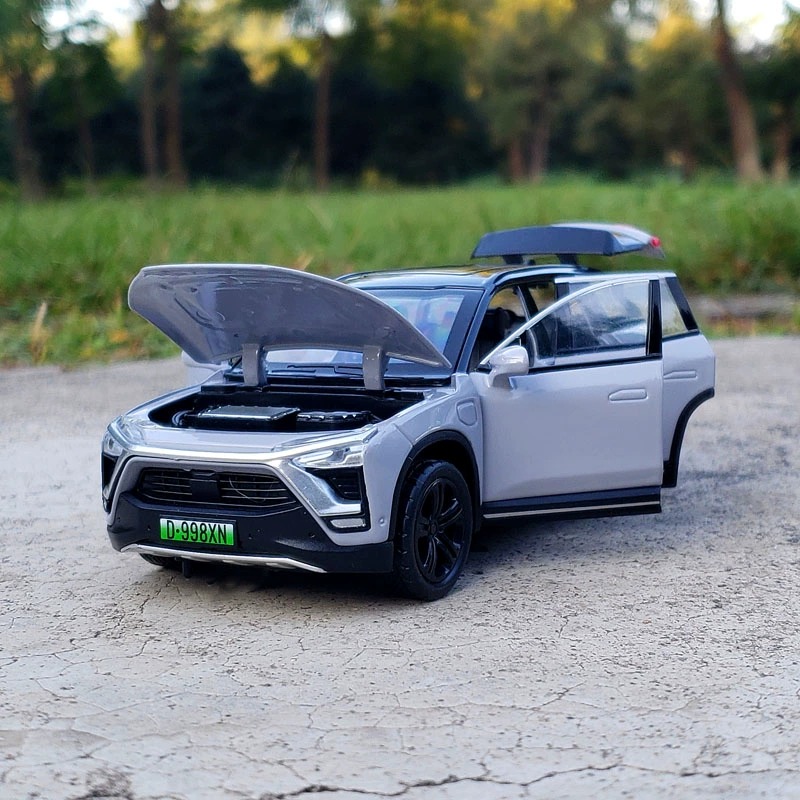 1:32 NIO ES8 SUV Die-Cast Vehicles Alloy Model Car Toys For Gift Collection. 