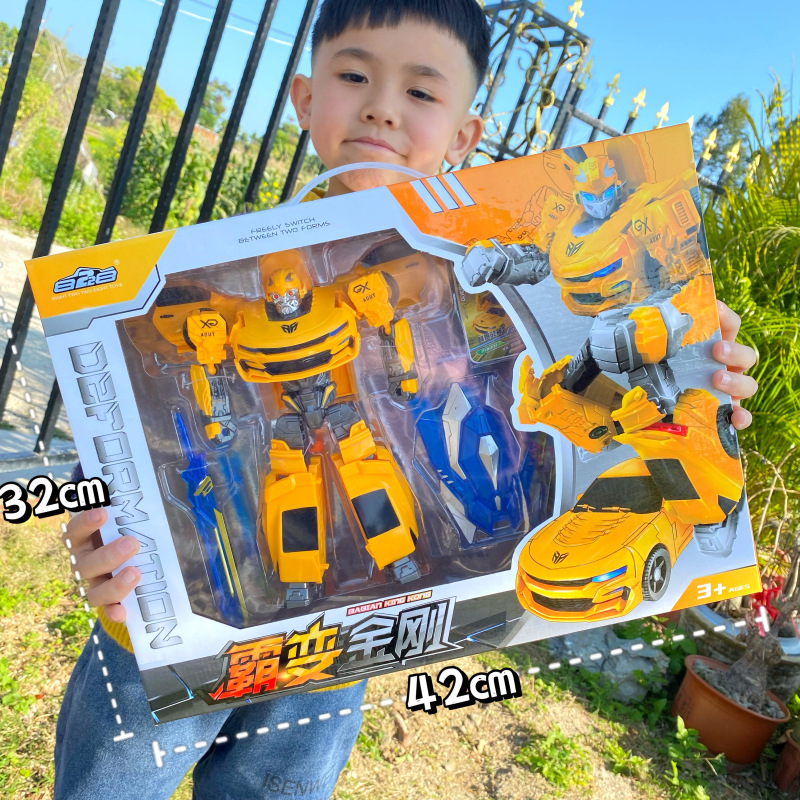 Transforming Toys Robot Car King Kong Wasp Ace Warrior Figure Robot Boy Model Toy. 