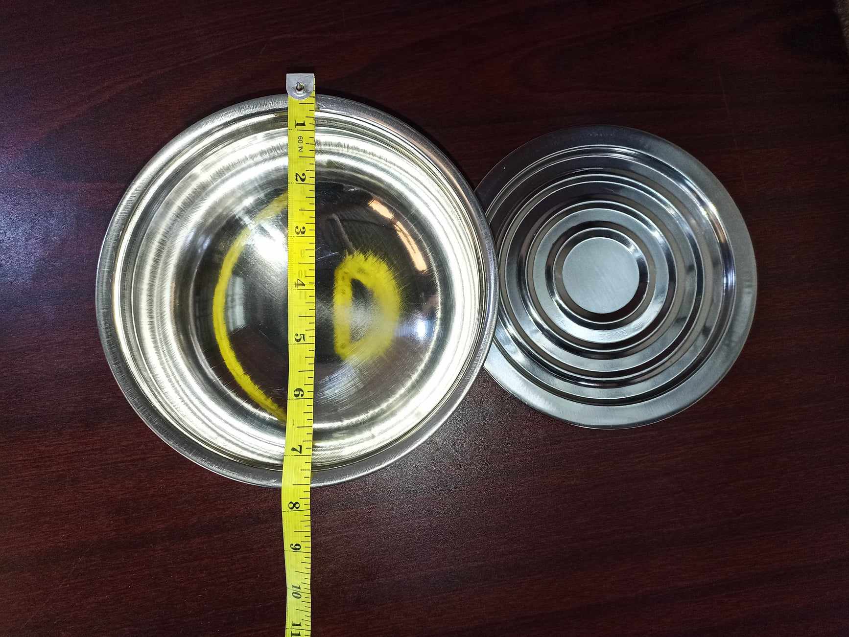 Stainless Steel Hari / Patil 13 No Size With Lid. 