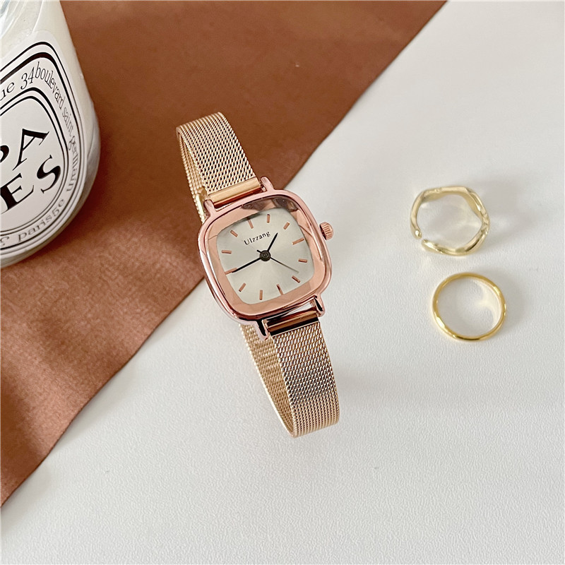 Women's High-class Cold Style Niche Quartz Watch Women's Simple Elegant Retro Square Small Dial. 