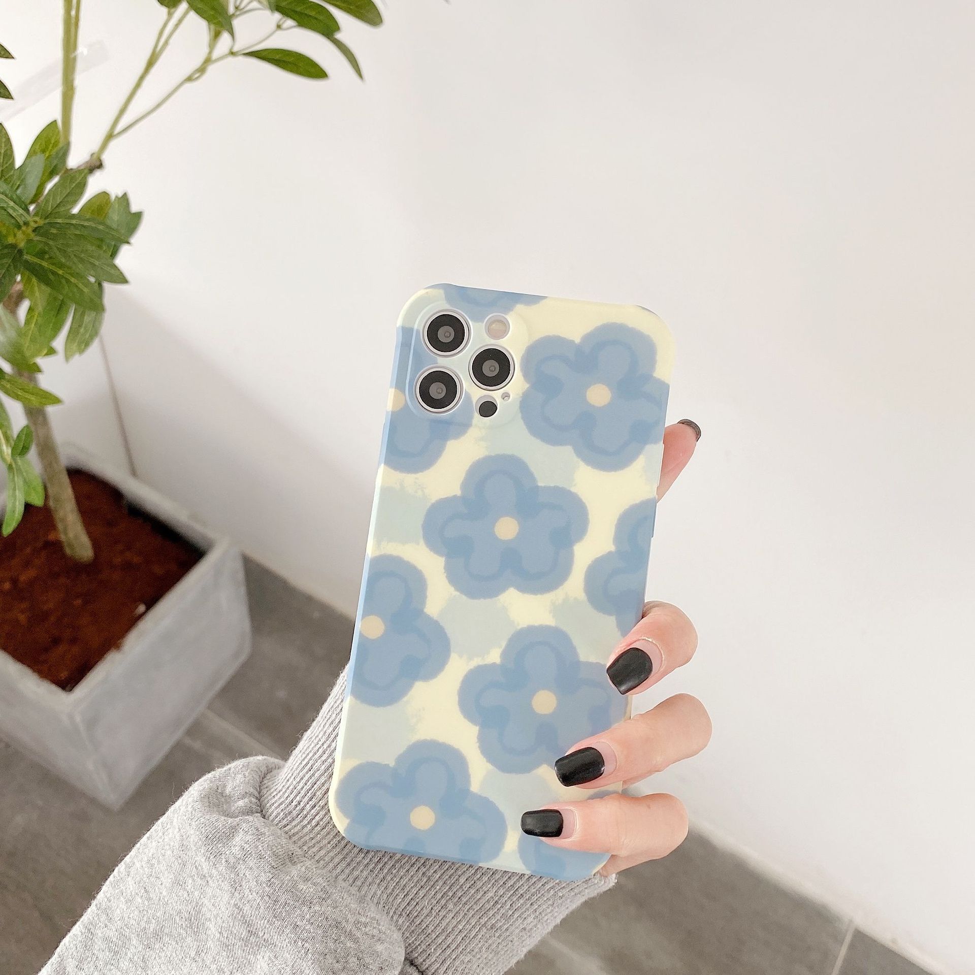 Korean style ins gentle blue flowers for iPhone15 apple 13/14pro max phone case 11/12 female