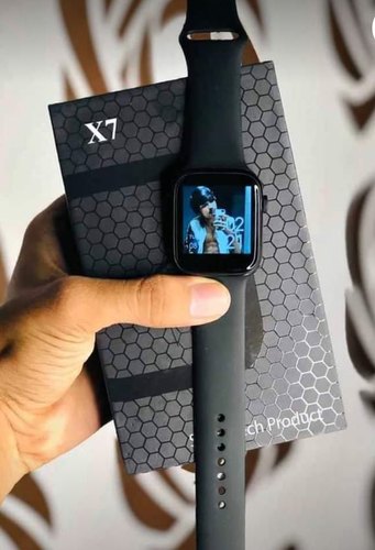 1 x X7 Smart Watch and Straps, 1 x Charging Cable, 1 x Users Manual.. 