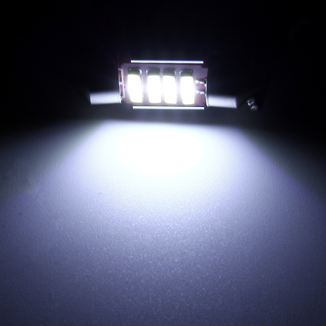 (New) 2 PCS 2W 100 LM 6000K 31MM 4 SMD-7020 LEDs Bicuspid Port Decoding Car Dome Lamp LED Reading Light, DC 12V(White Light). 