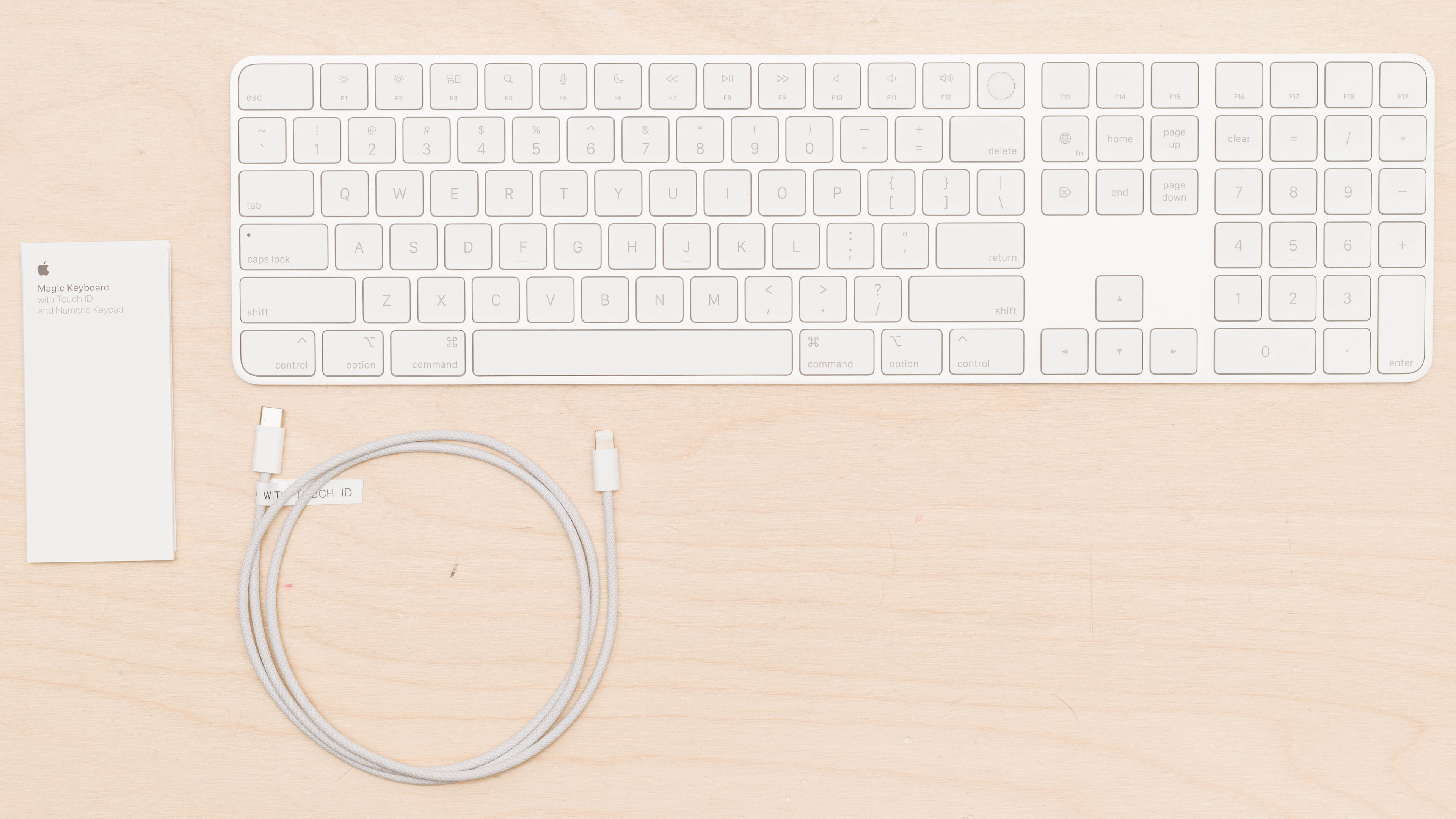 付属品完備】Apple Magic Keyboard TouchID JIS 【公式通販】