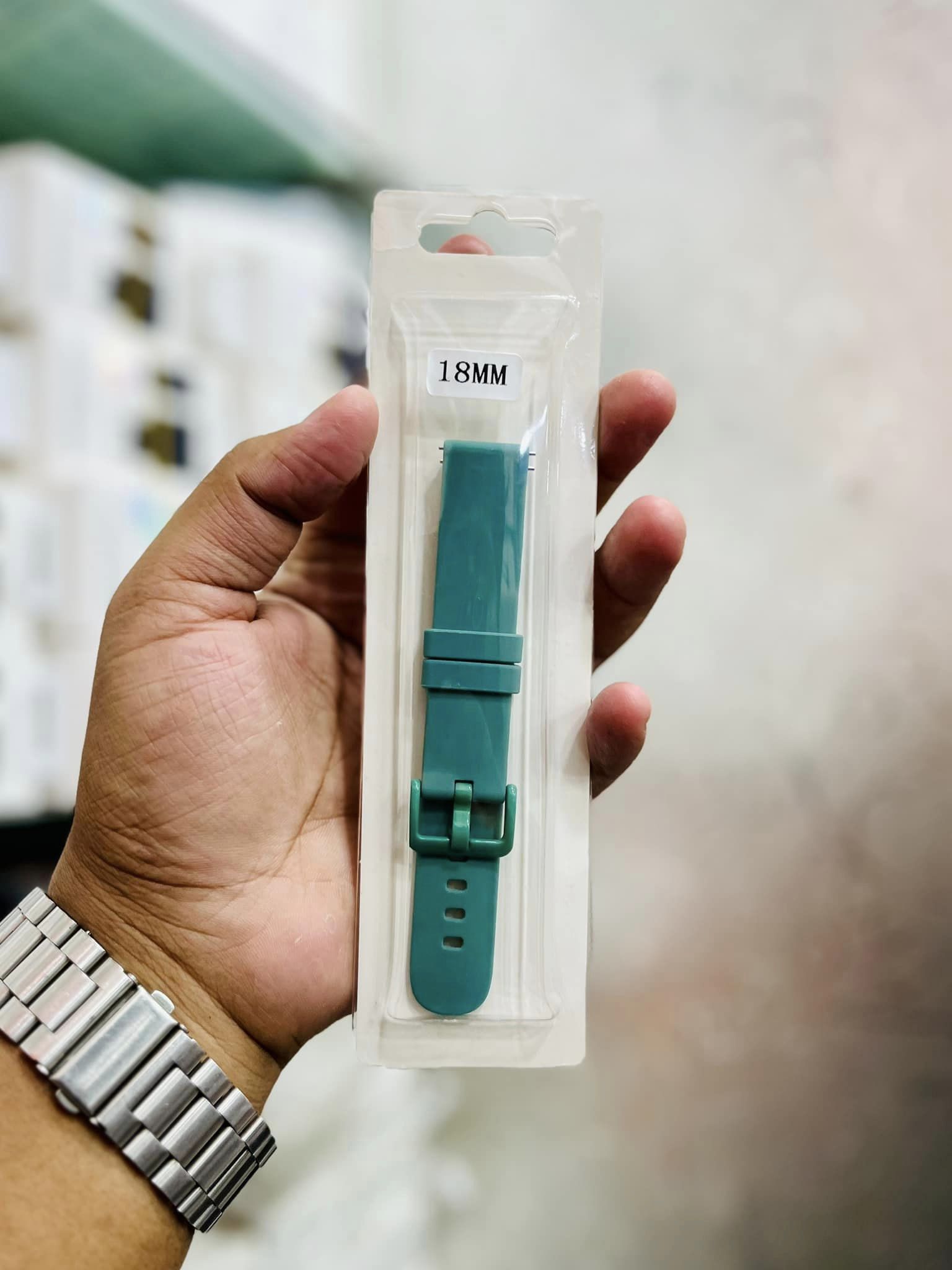 Soft Silicone 18mm Watch Strap for Realme Band 2 Xinji Cobee C1. 