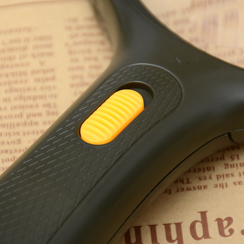 Yiwu Jinghui manufacturers for the elderly handheld high-definition reading LED light magnifying glass 9986ABCDE/4896E/HY130. 