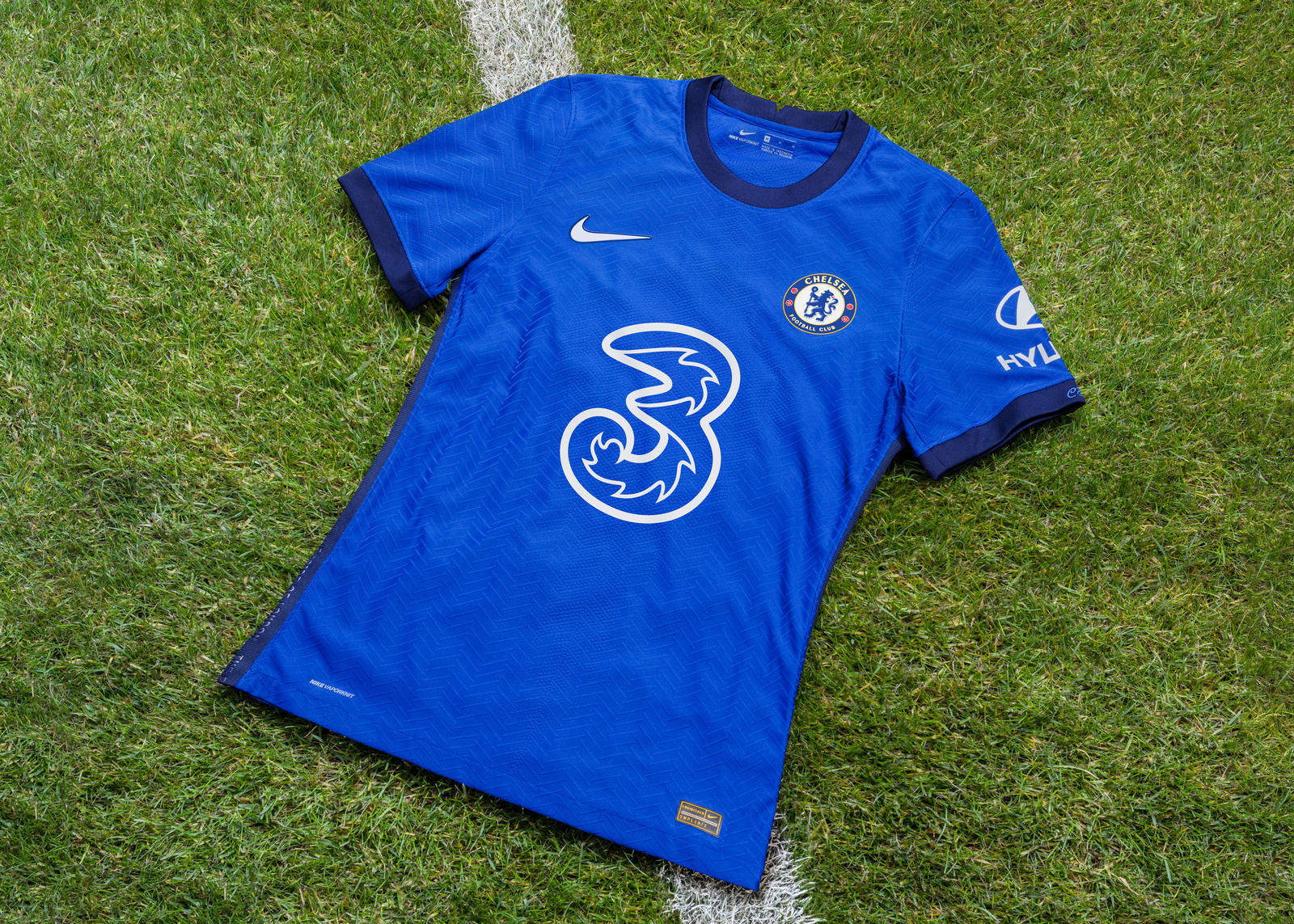 chelsea home away and third kit