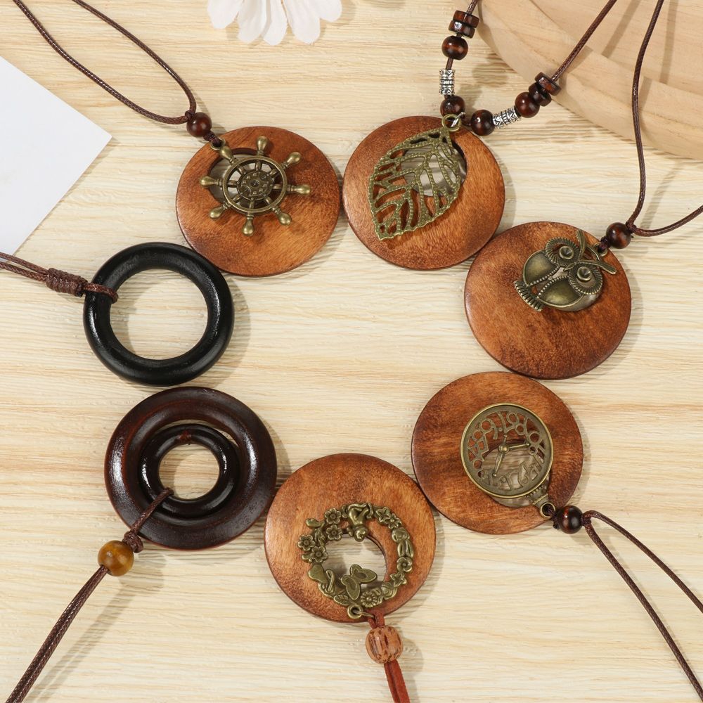Hot Retro Ethnic Sweater Chain Round Wooden Long Sweater Necklace Vintage Clock Pendant Jewelry Neck Accessories Gifts Collar. 