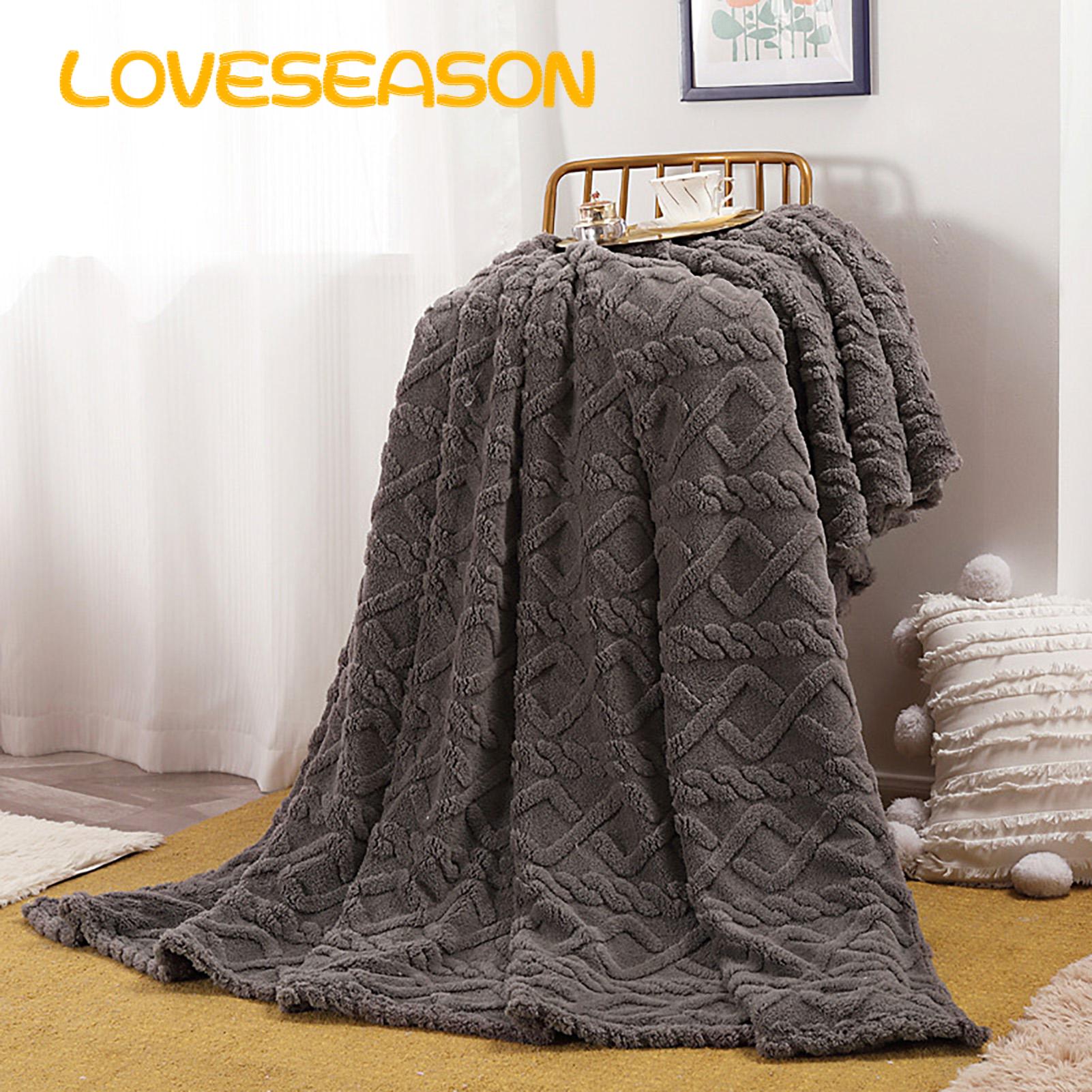 Warm Fleece Blanket Cozy Durable Solid Color Sofa Throw Blanket Super Soft Skin-friendly Bedding Blanket Easy to Wash Perfect for Homes Ultra-soft Throw Blanket. 