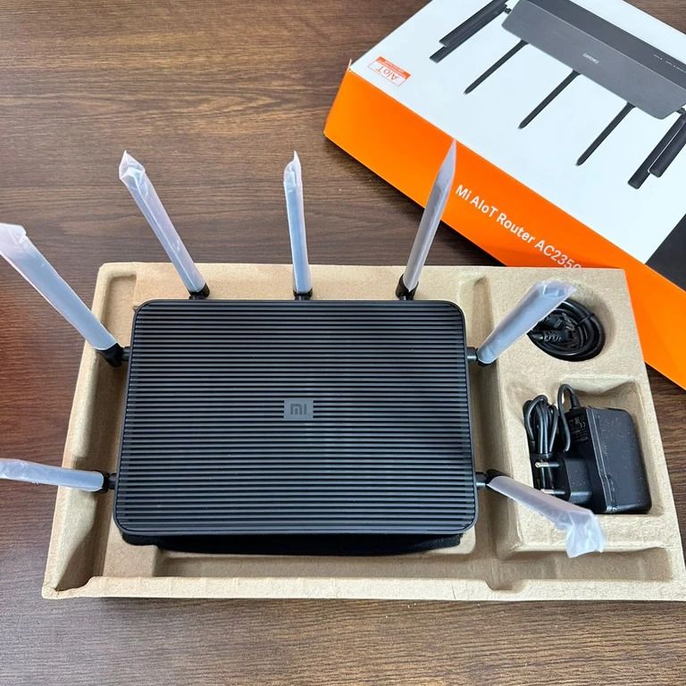 Xiaomi Mi R2350 AIoT AC2350 Dual Band Gigabit 7 Antennas Router (Global Version). 