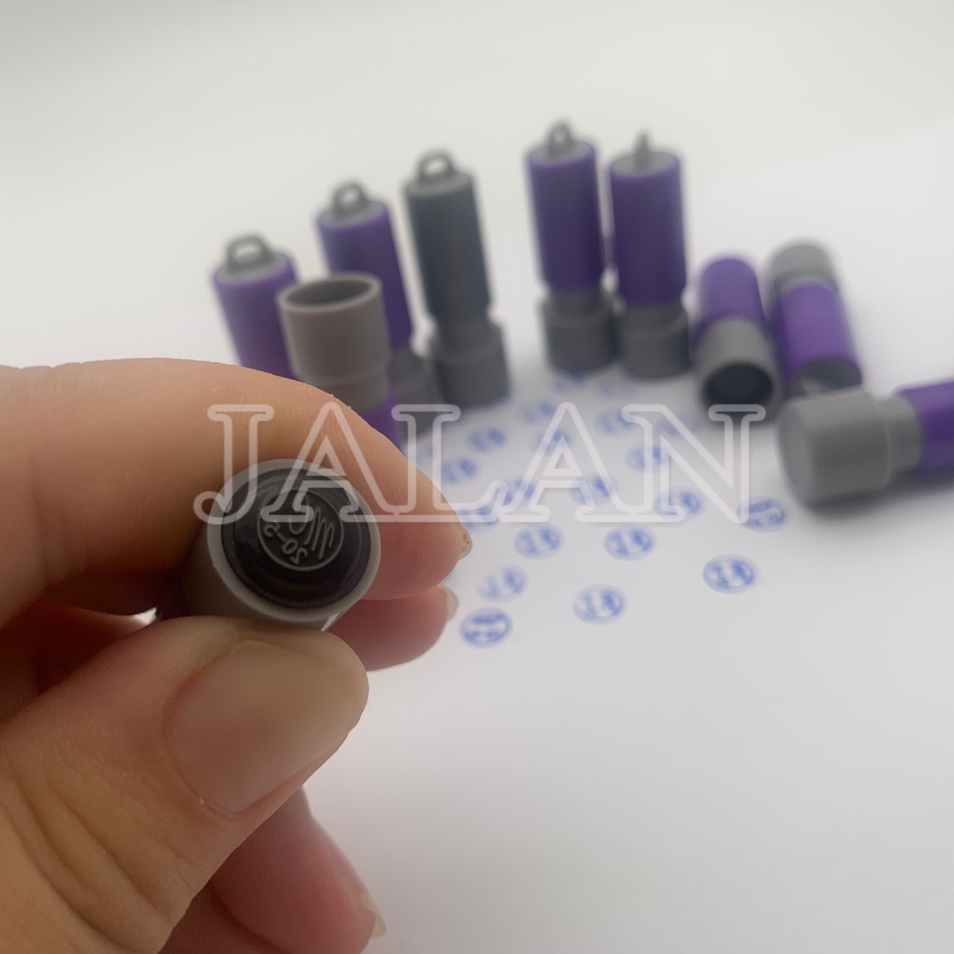 【The road to happiness Store】JALAN Customized signature stamp self custom private seal mobile phone tool image logo sealing. 